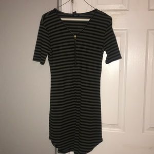 Zip up dress